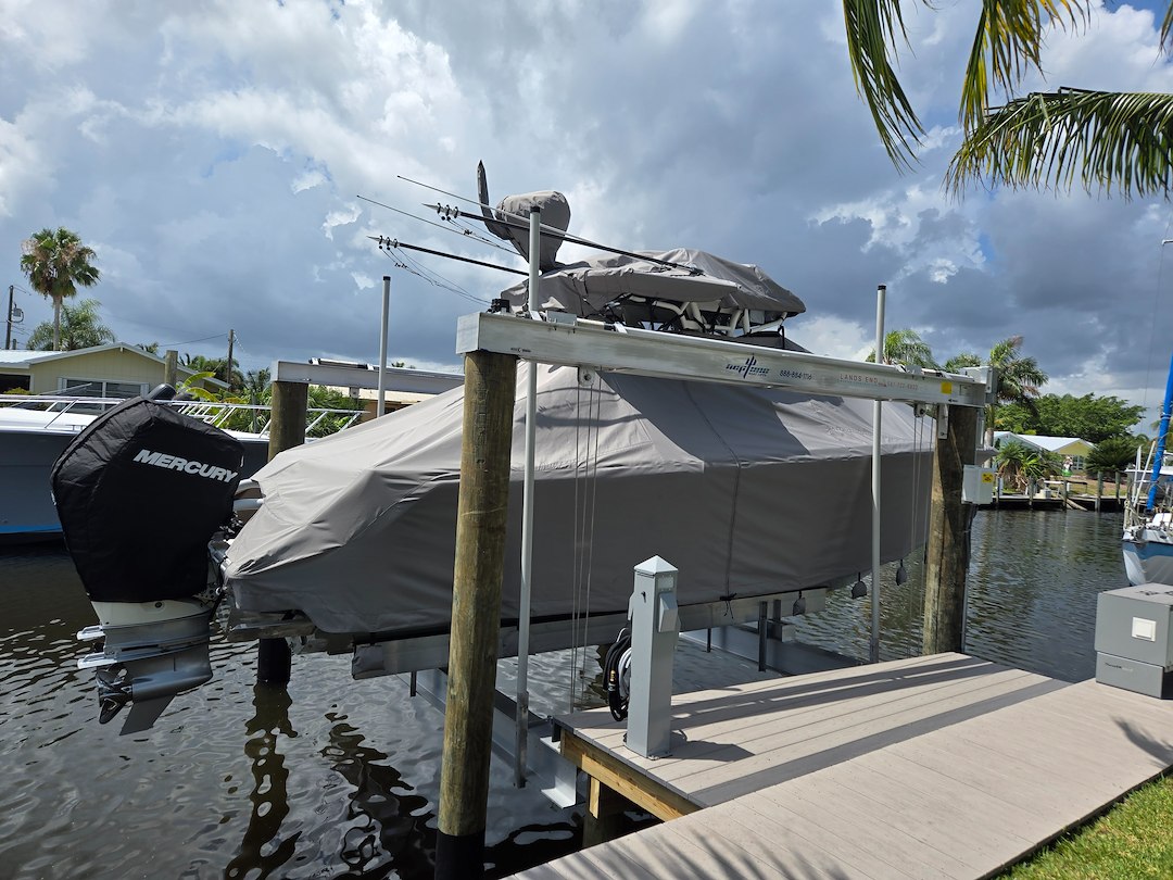 Expert Boat Lift and Dock Installation in Palm City, Florida | Lands End Marine Construction
